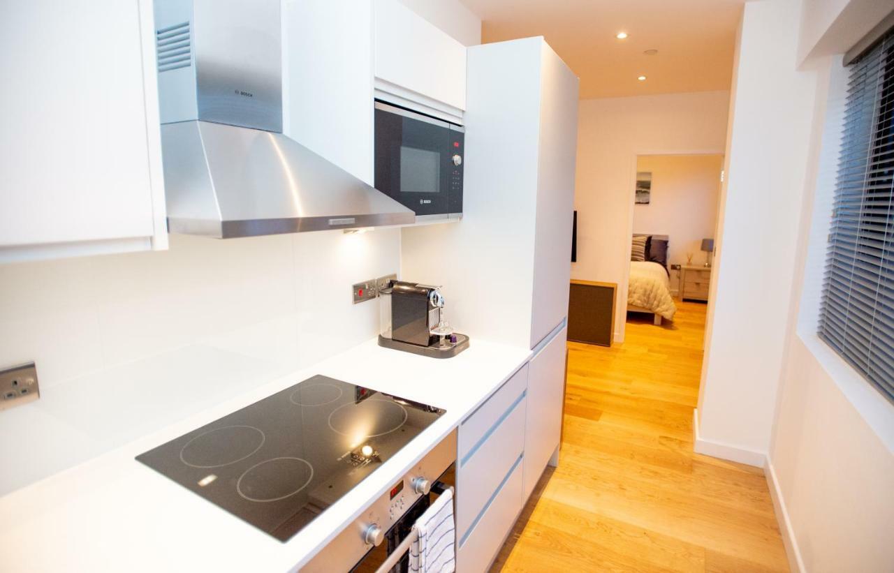 Stylish And Clean 1 Bed Apartment Maidenhead Town Center Exterior photo