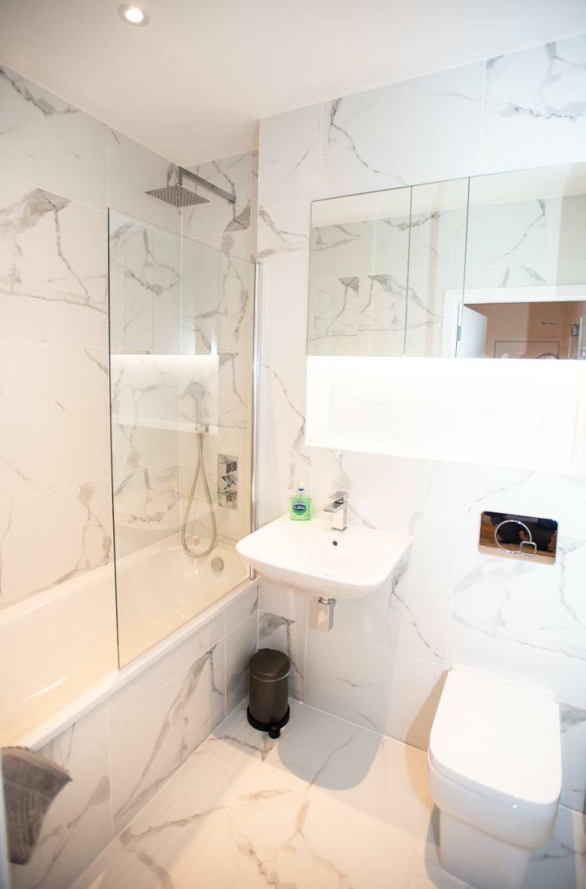 Stylish And Clean 1 Bed Apartment Maidenhead Town Center Exterior photo