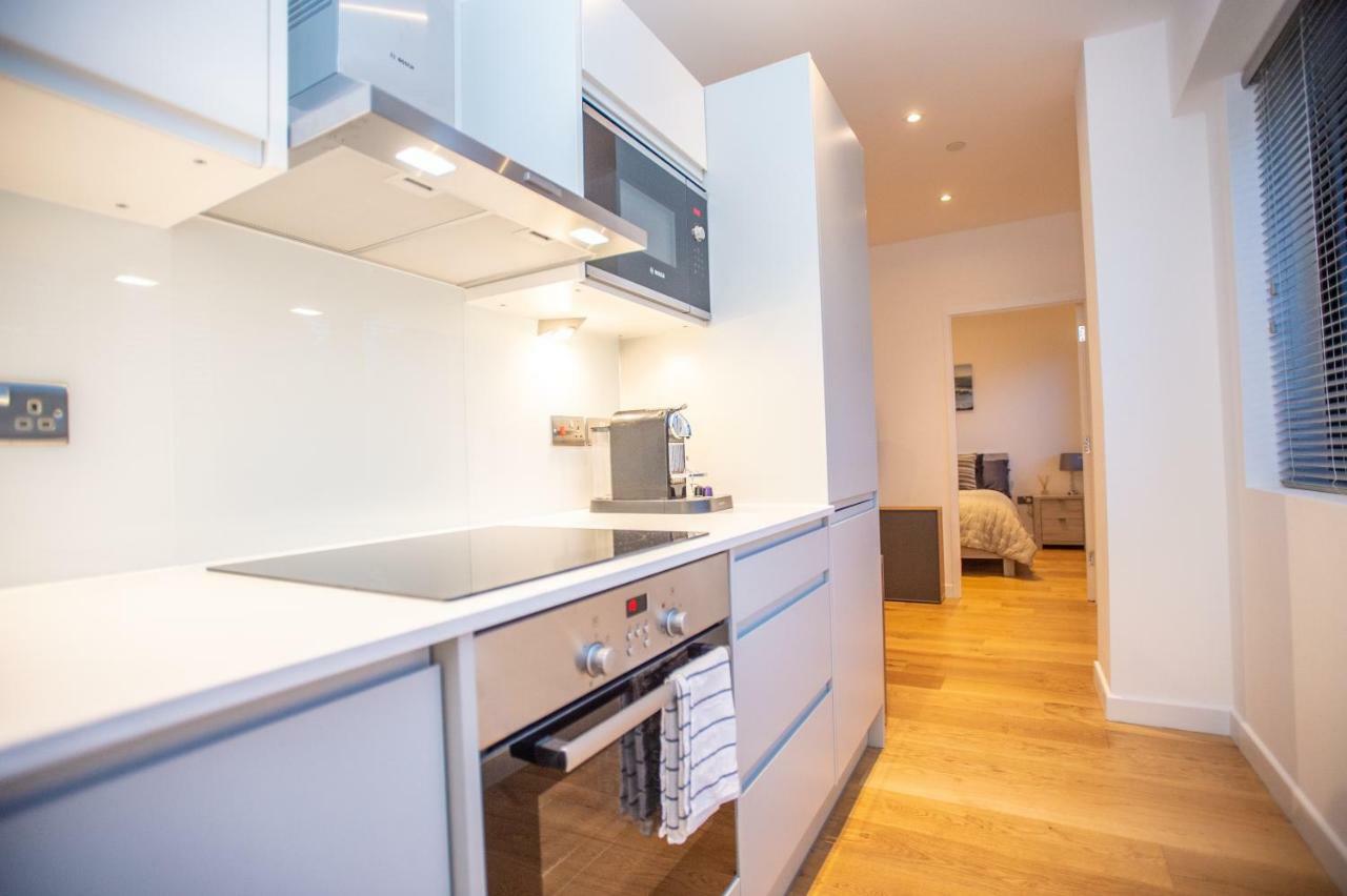 Stylish And Clean 1 Bed Apartment Maidenhead Town Center Exterior photo